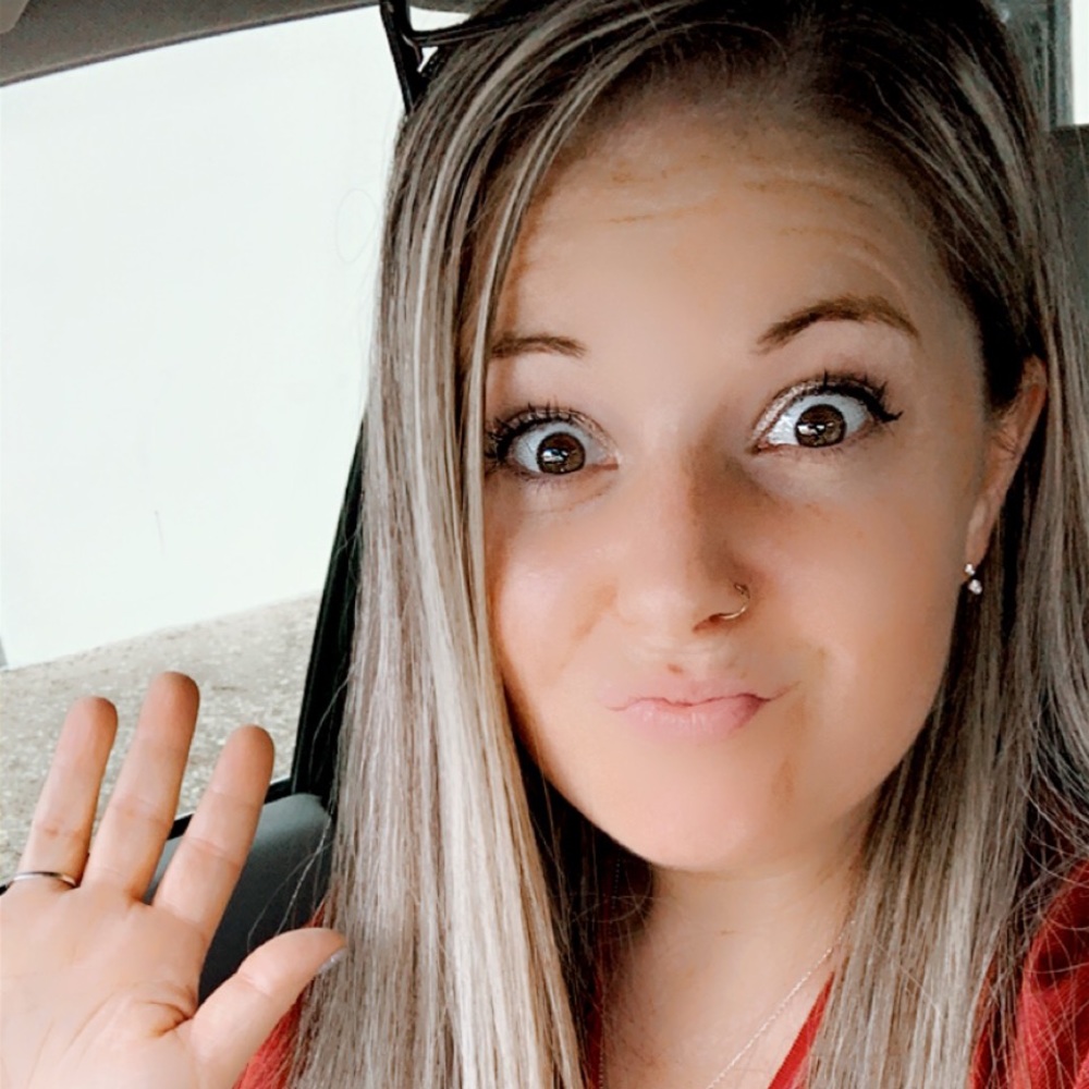 Meet your Posher, Kiley